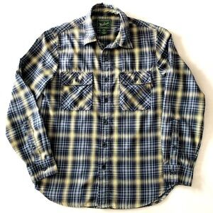 WOOLRICH Heritage Print Plaid Shirt. Mens Medium Button Down Shacket.